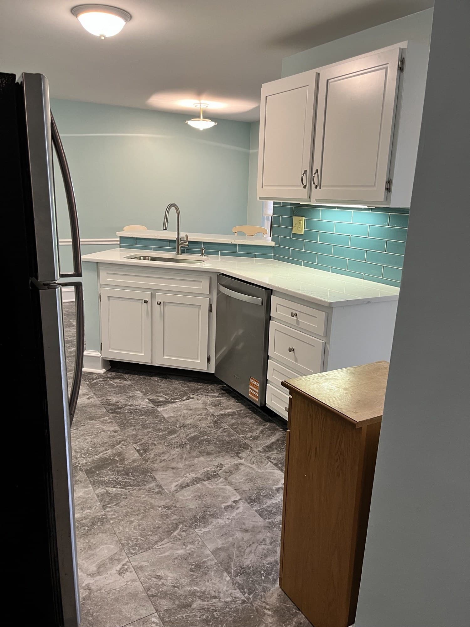 Kitchen remodel — glass tile backsplash & quartz counters